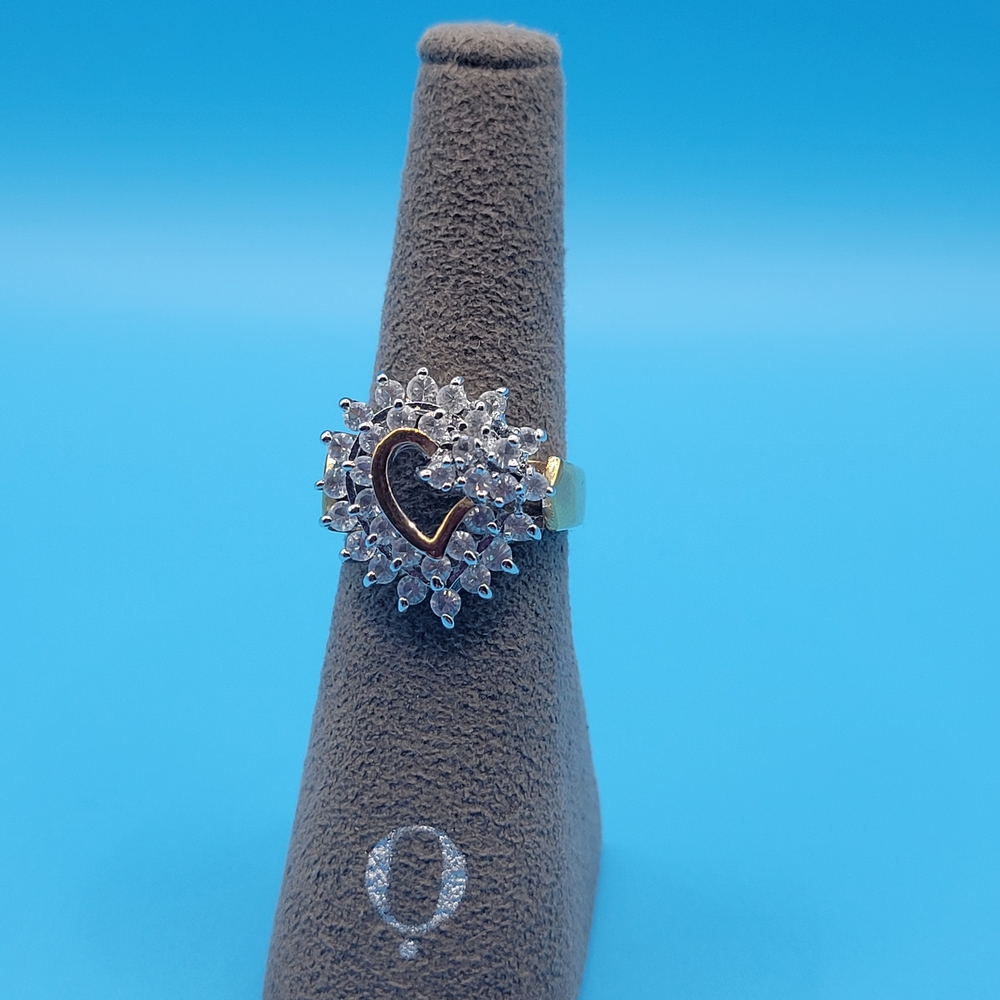 Vintage EDCO Gold tone Sparkling CZ Heart Statement Ring Size 6.75